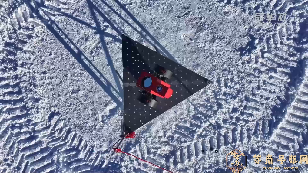 震撼！在南极&ldquo;冰盖之巅&rdquo;仰望苍穹