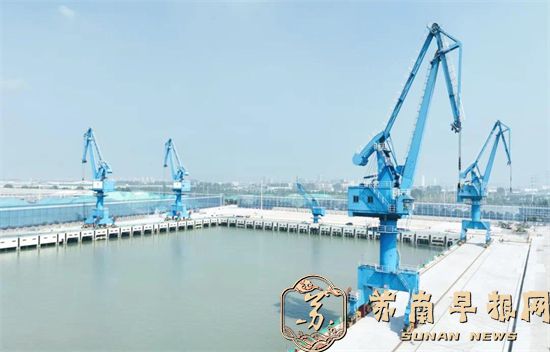 扬州港口开门红！货物、集装箱吞吐量双增长3.jpg
