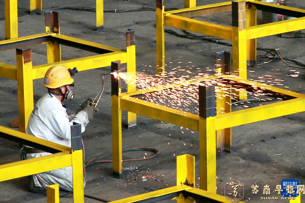 江苏扬州：造船业发展势头强劲