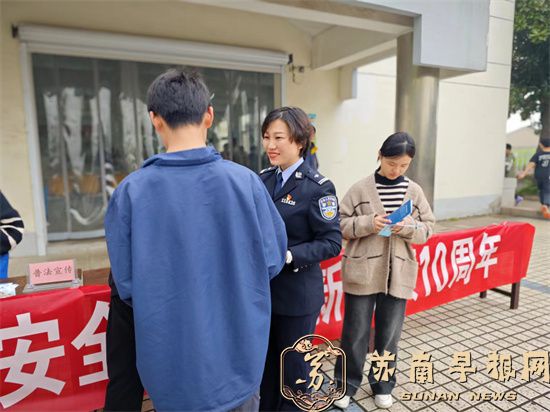 840d2d53c87a0b550615e1aa63c624f8.jpg Z3.jpg