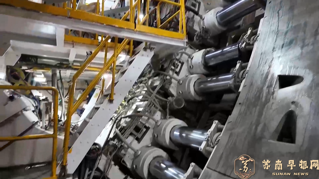 世界最大直径高铁盾构机&ldquo;领航号&rdquo;掘进突破1000环
