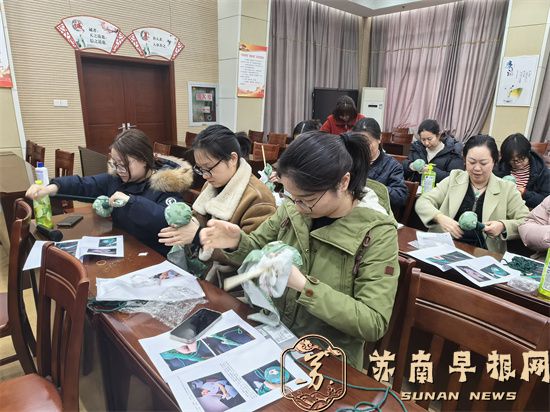 魅力巾帼 绽放芳华&mdash;&mdash;句容市城管局开展&ldquo;三八&rdquo;国际妇女节活动