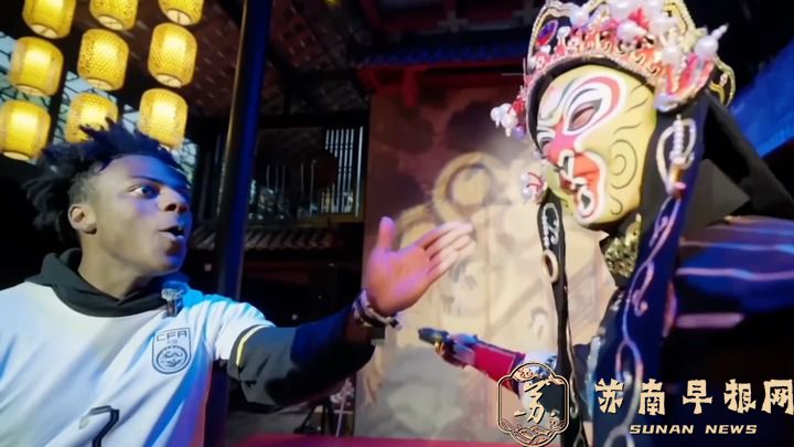 千笔楼｜不戴滤镜看中国，何以成&ldquo;甲亢哥&rdquo;的流量密码？