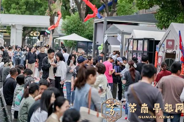 端午假期上海线上线下消费200亿元，同比增长4.1%