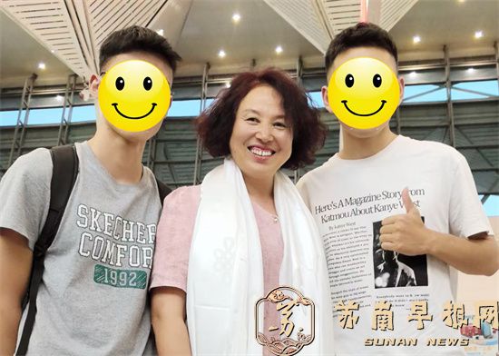 孩子，阿姨供你读完大学