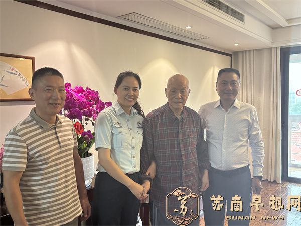 江苏省人才中心联合党委流动党员 开展"情系功臣共庆华诞"双节慰问活动