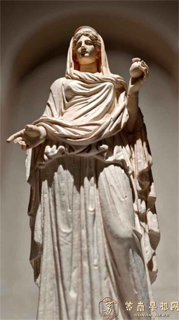 c5c24d5b61e9302da9720c9b02db006e.jpg feb645bfega9d78d3cf29a085466660a.jpg