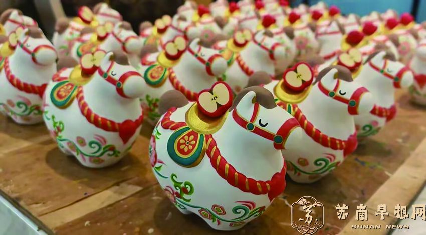 &ldquo;马上苹安&rdquo;走红 无锡姑娘史一凡让惠山泥人&ldquo;潮&rdquo;起来