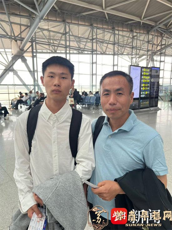 紫牛头条 | 申军良携儿子飞赴广州就&ldquo;梅姨&rdquo;案配合警方调查：我追踪&ldquo;梅姨&rdquo;10年，曾被质疑是炒作