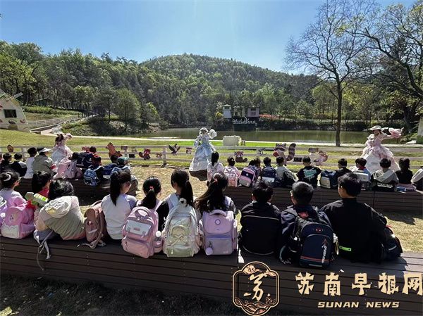 宜兴市洋溪小学关工委：馆内研学启智慧 自然互动润童心