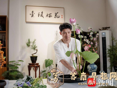 扬眼纪实 | 金陵插花非遗传承人茅益榛：两代人与一枝花的故事