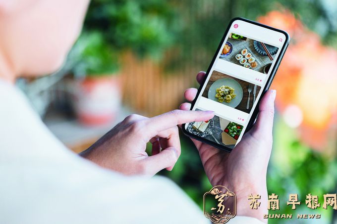 团个套餐，3台手机3个价格 &ldquo;大数据杀熟&rdquo;玩起&ldquo;优惠券游戏&rdquo;   