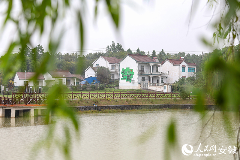 盆形村一角。人民网记者 张俊摄.jpg