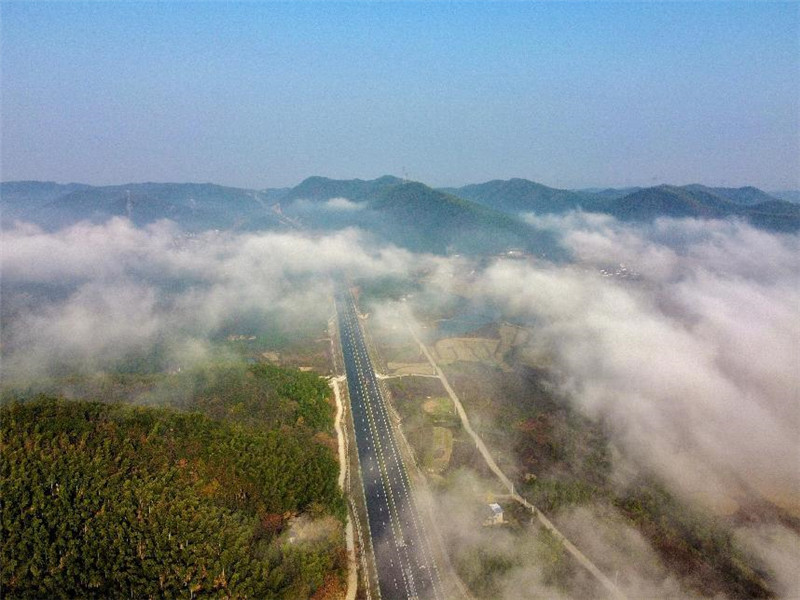 泾县交通建设文旅融合新篇章。泾县交运局供图